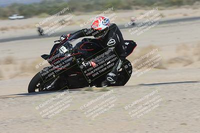 media/Oct-02-2025-Racers Edge (Thu) [[2c91cb6ab3]]/2-A Group/Session 2-Turn 9 Inside (1030am)/